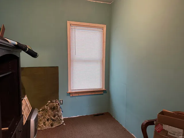 $78,000 | 2426 Thompson Avenue, Fort Wayne, IN 46807