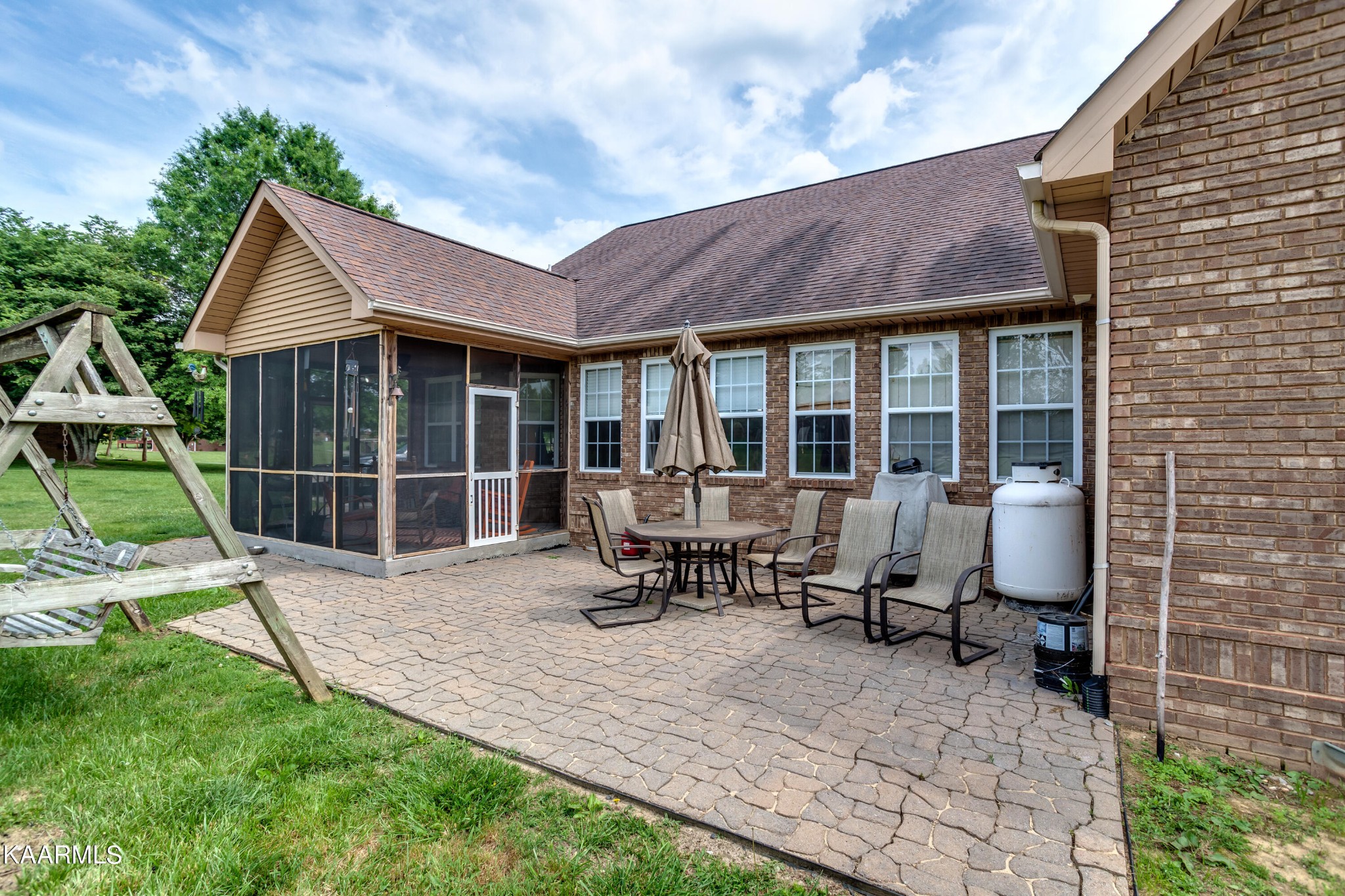 9601 Captain Smith Lane Corryton, TN 37721 - Photo 35 of 40 a house view with a sitting space and garden