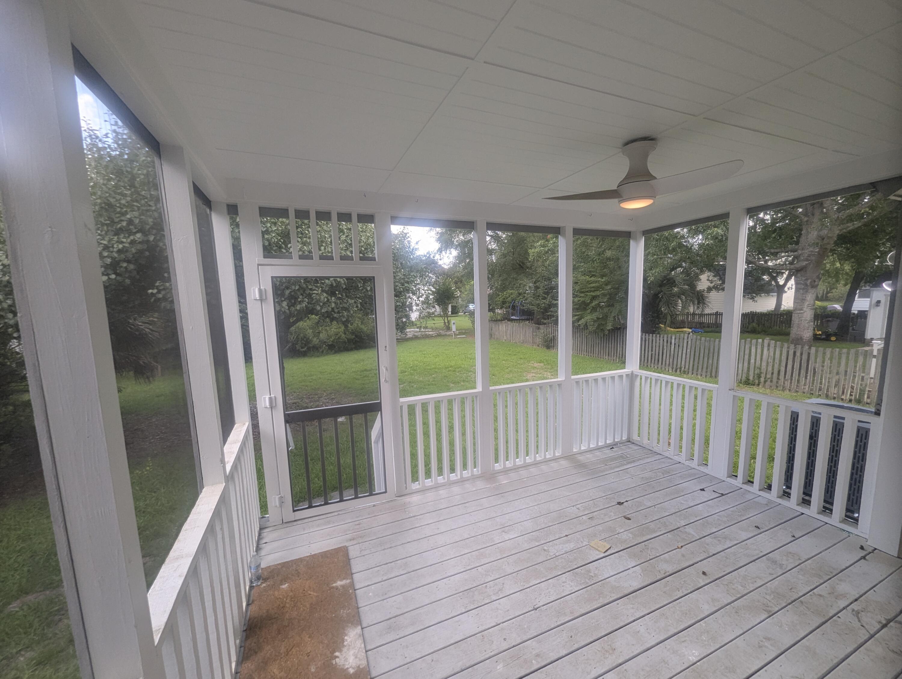 178 Brady Street Charleston, SC 29492 - Photo 7 of 36 screened porch