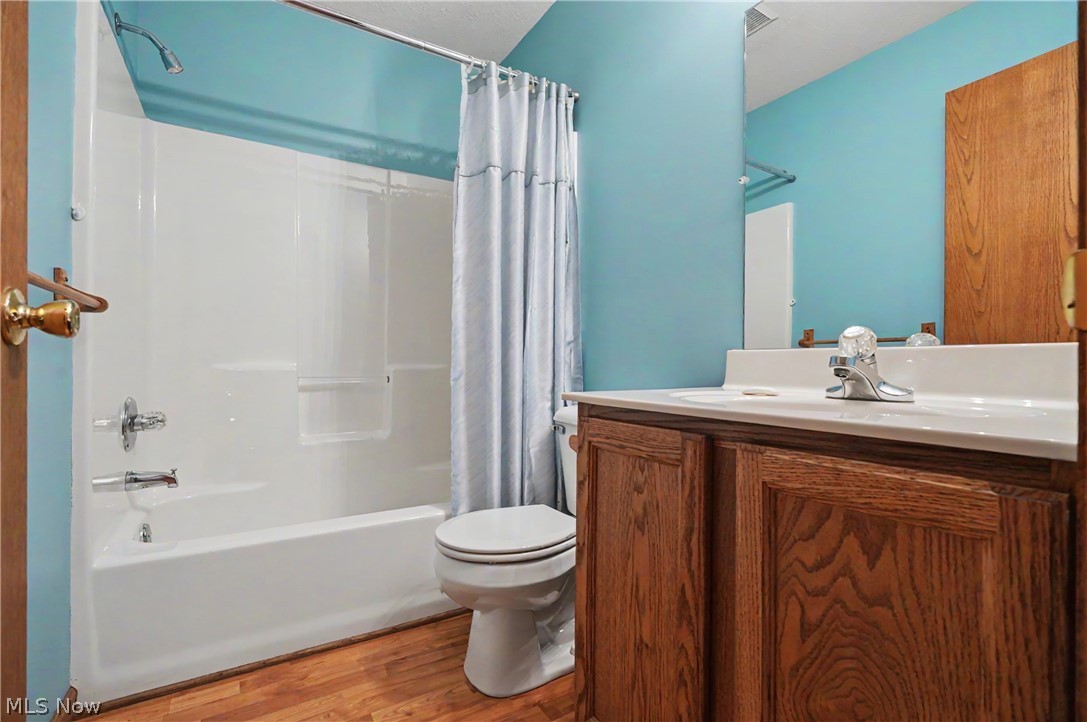 1416 Loop Road Kent, OH 44240 - Photo 18 of 32 Gallery Image 18