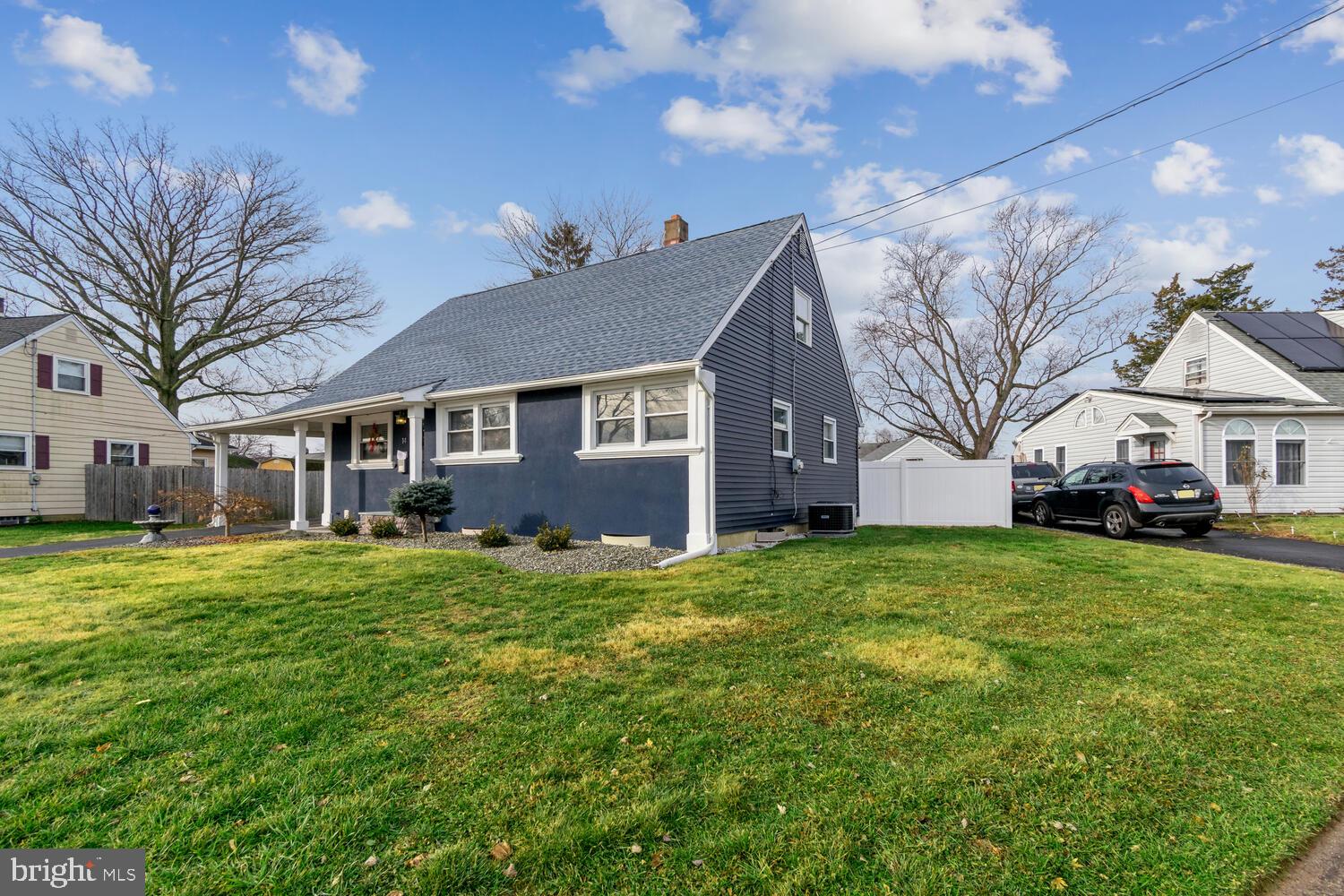 14 Downing Road Hamilton, NJ 08690 - Photo 3 of 29