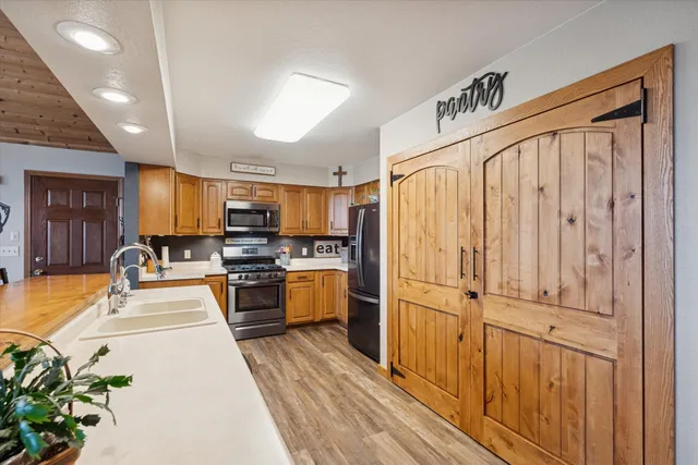 $745,000 | 4800 Cub Hollow Road, Gratiot, WI 53541