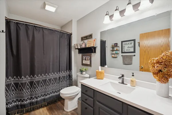 $720,000 | 4800 Cub Hollow Road, Gratiot, WI 53541