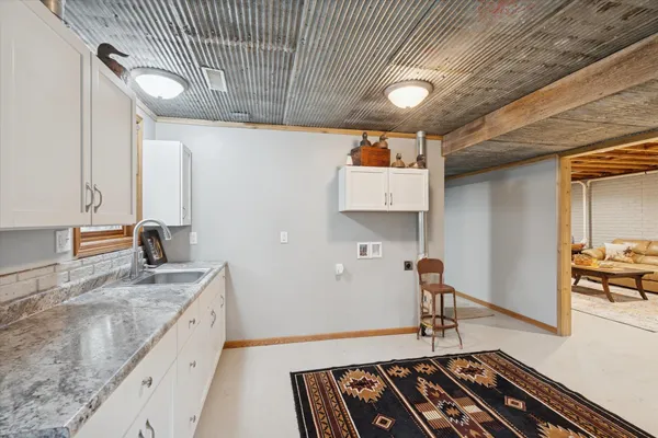 $720,000 | 4800 Cub Hollow Road, Gratiot, WI 53541