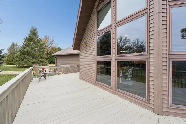 $720,000 | 4800 Cub Hollow Road, Gratiot, WI 53541