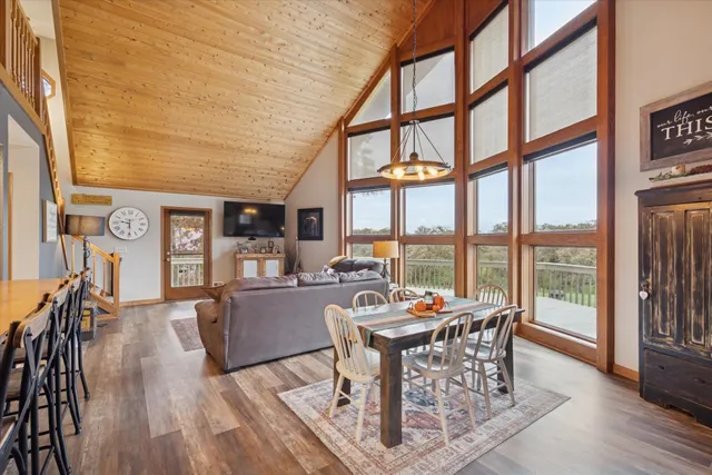 $745,000 | 4800 Cub Hollow Road, Gratiot, WI 53541