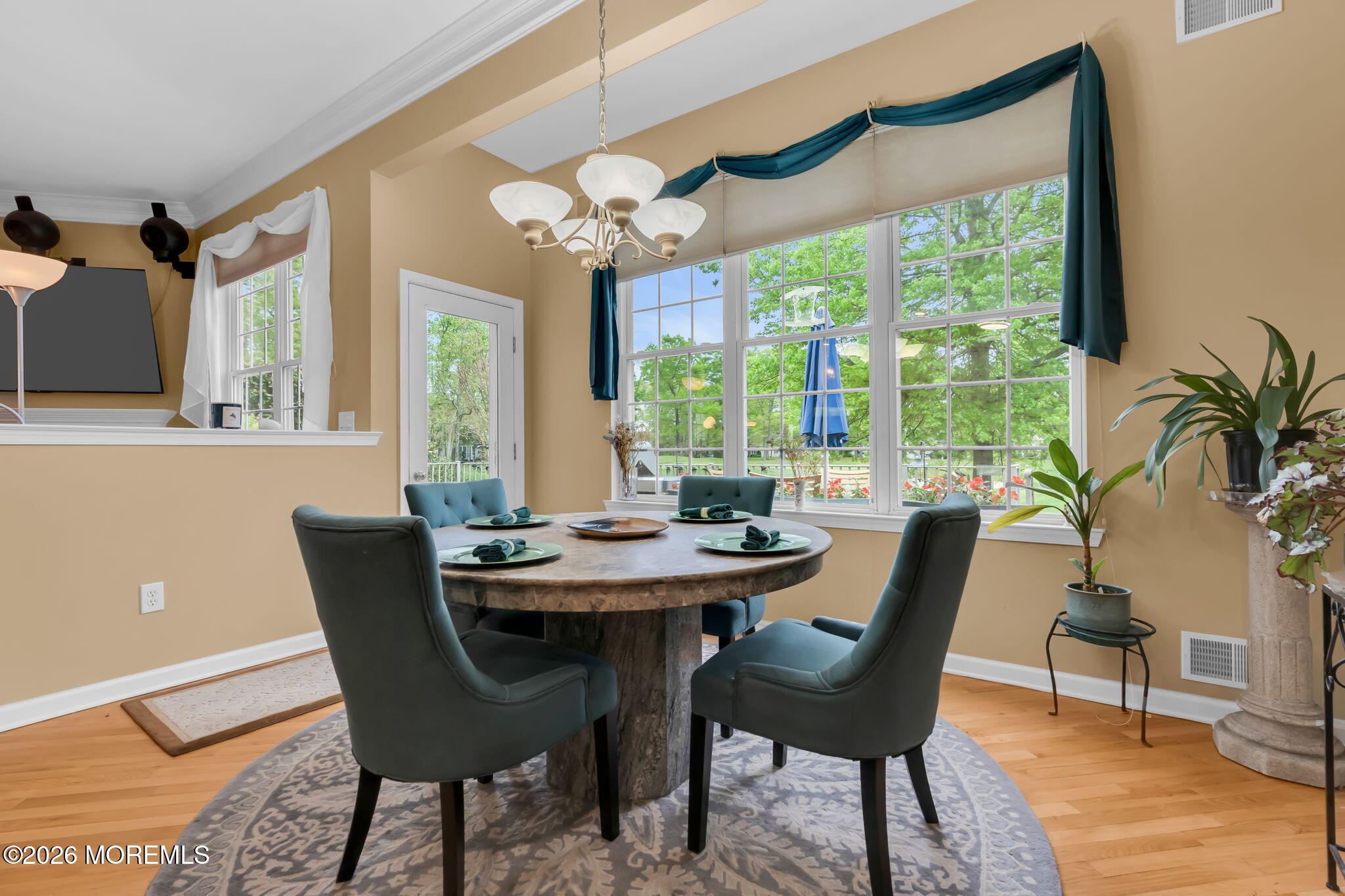 9 Winged Foot Road Jackson, NJ 08527 - Photo 9 of 42 Eat in Kitchen