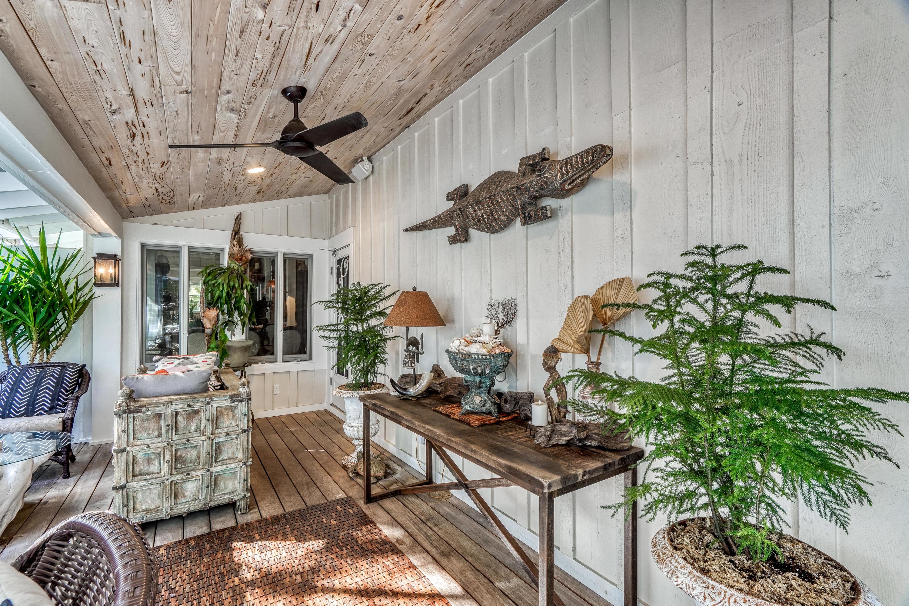 406 Defuniak Street Santa Rosa Beach, FL 32459 - Photo 68 of 87 a living room with furniture and a potted plant