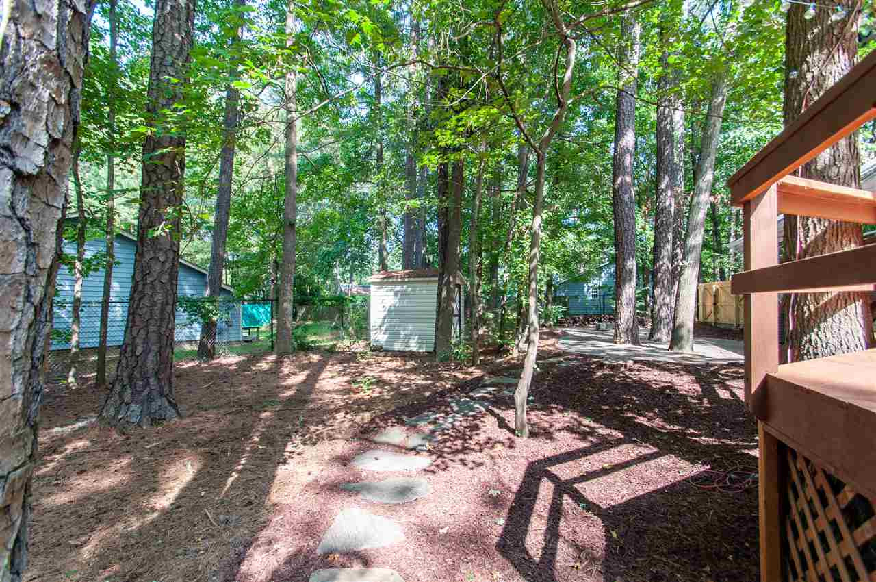 7401 Thorn Ridge Road Raleigh, NC 27613 - Photo 23 of 30 Backyard