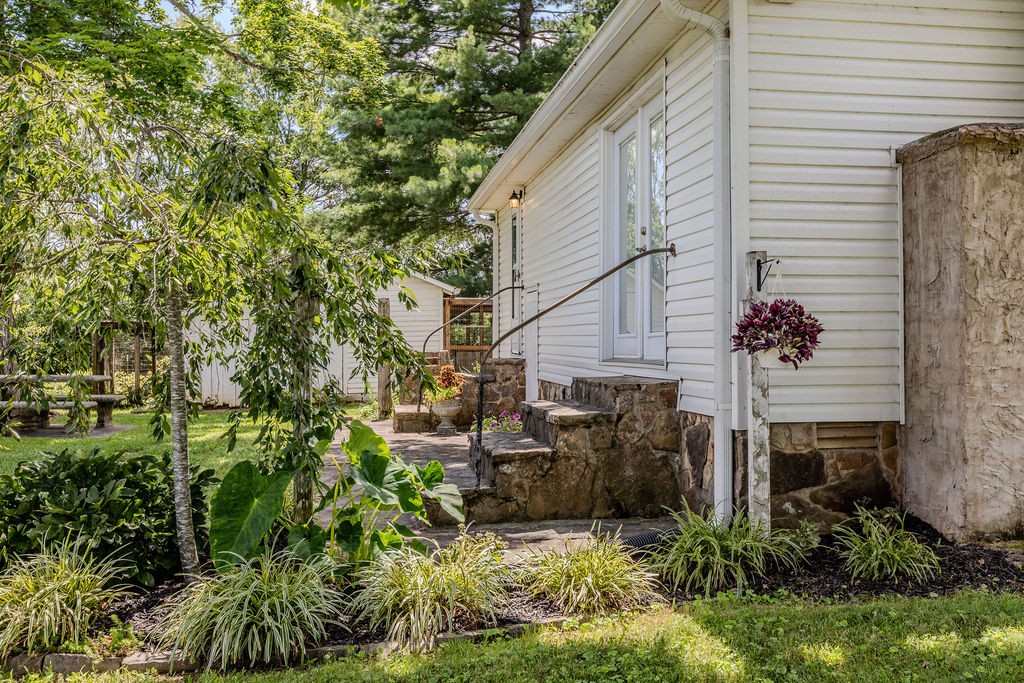 6205 Viola Road McMinnville, TN 37110 - Photo 20 of 60