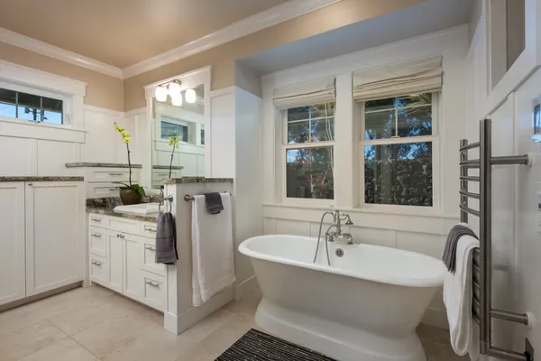 $2,395,000 | 65-1264 Lindsey Road, Kamuela, HI 96743