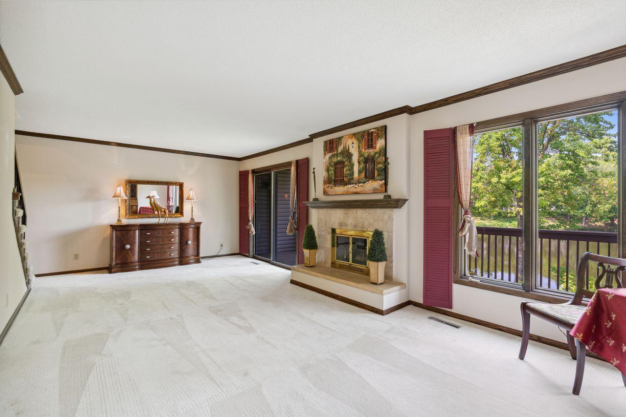 455 County Rd C West Roseville, MN 55113 - Photo 12 of 33 Gallery Image 12