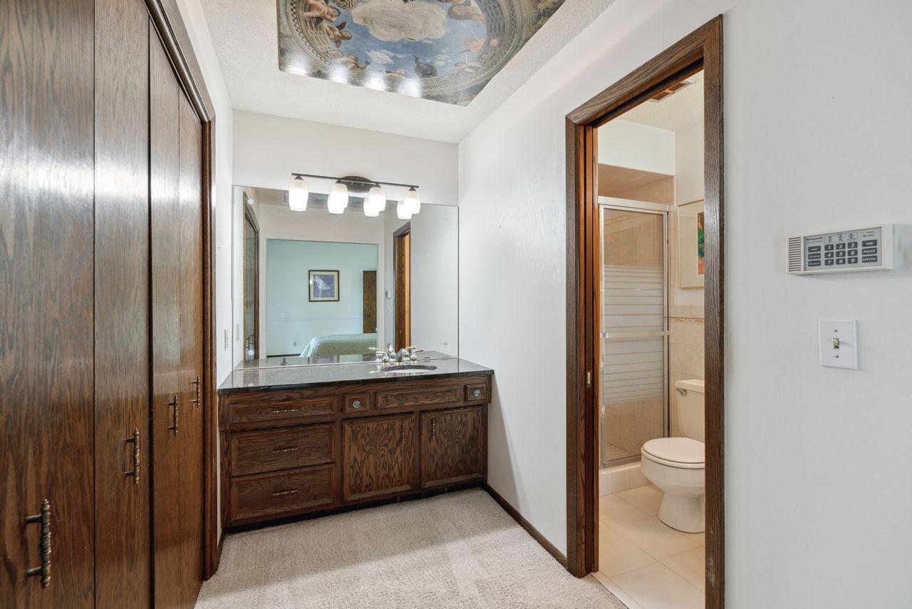 455 County Rd C West Roseville, MN 55113 - Photo 16 of 33 Gallery Image 16