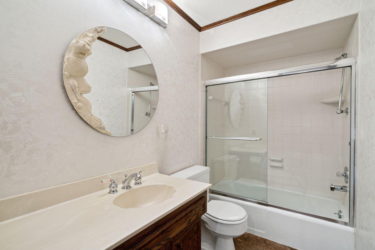 455 County Rd C West Roseville, MN 55113 - Photo 19 of 33 Gallery Image 19