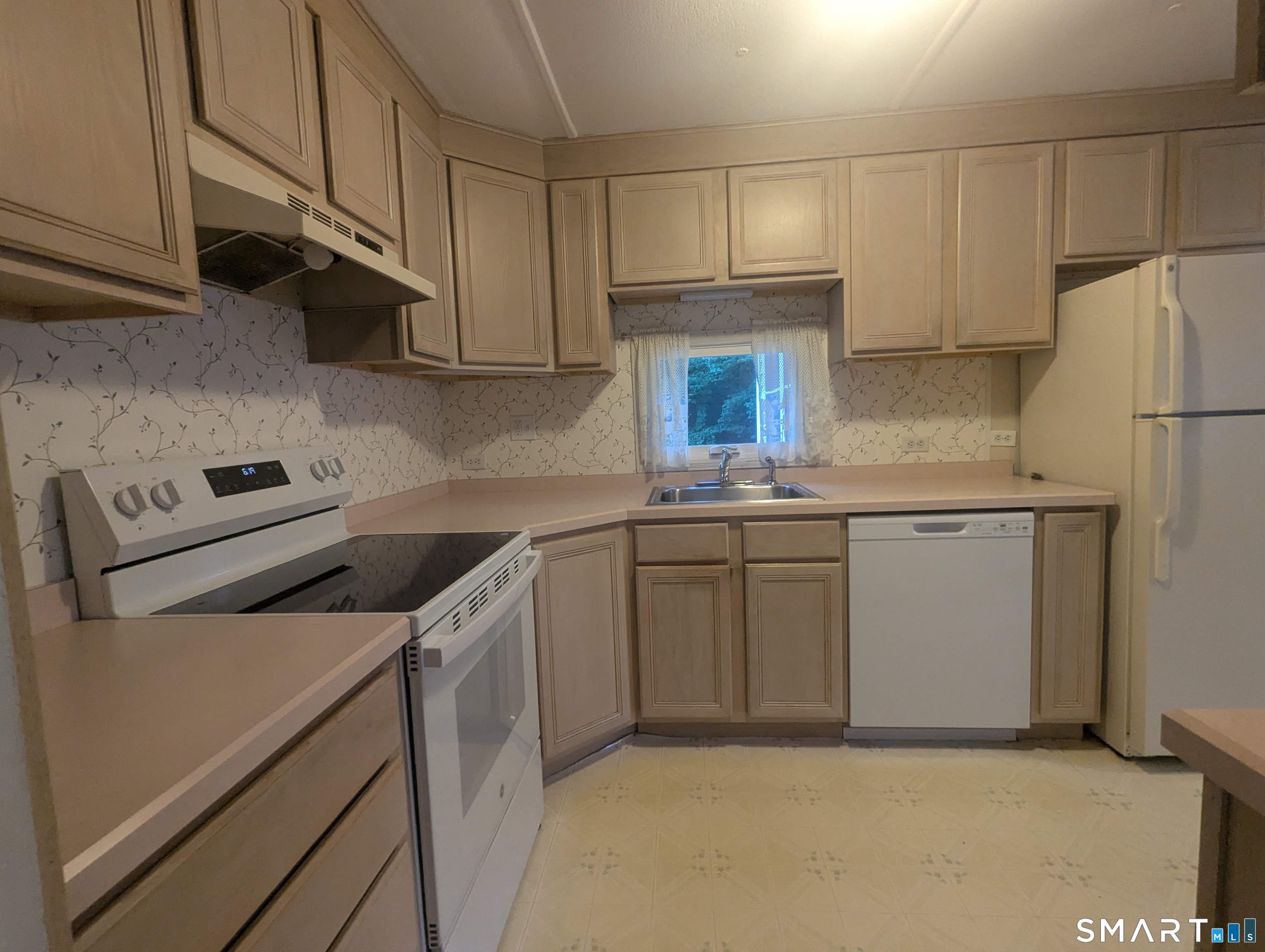 11 Old Forge Road Westbrook, CT 06498 - Photo 16 of 23