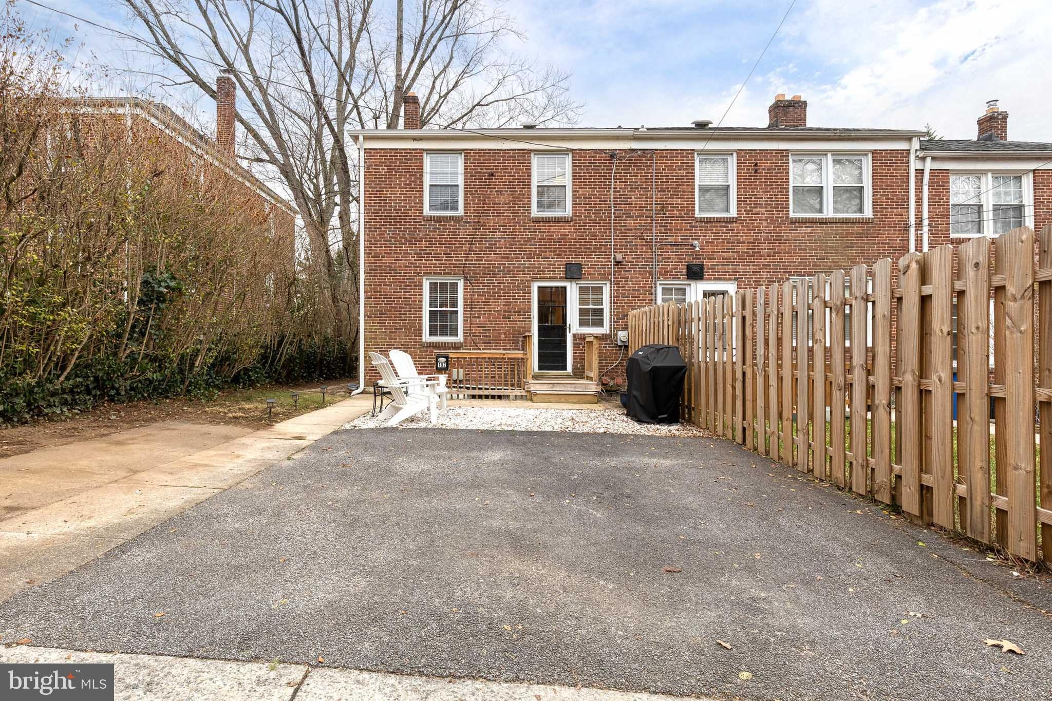 192 Dumbarton Road Baltimore, MD 21212 - Photo 5 of 37