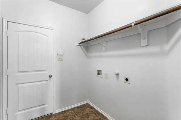 $2,750 | 524 Mount Olive Avenue, McKinney, TX 75072