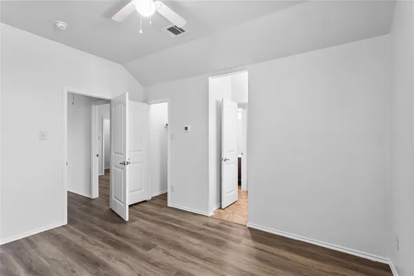 $2,750 | 524 Mount Olive Avenue, McKinney, TX 75072