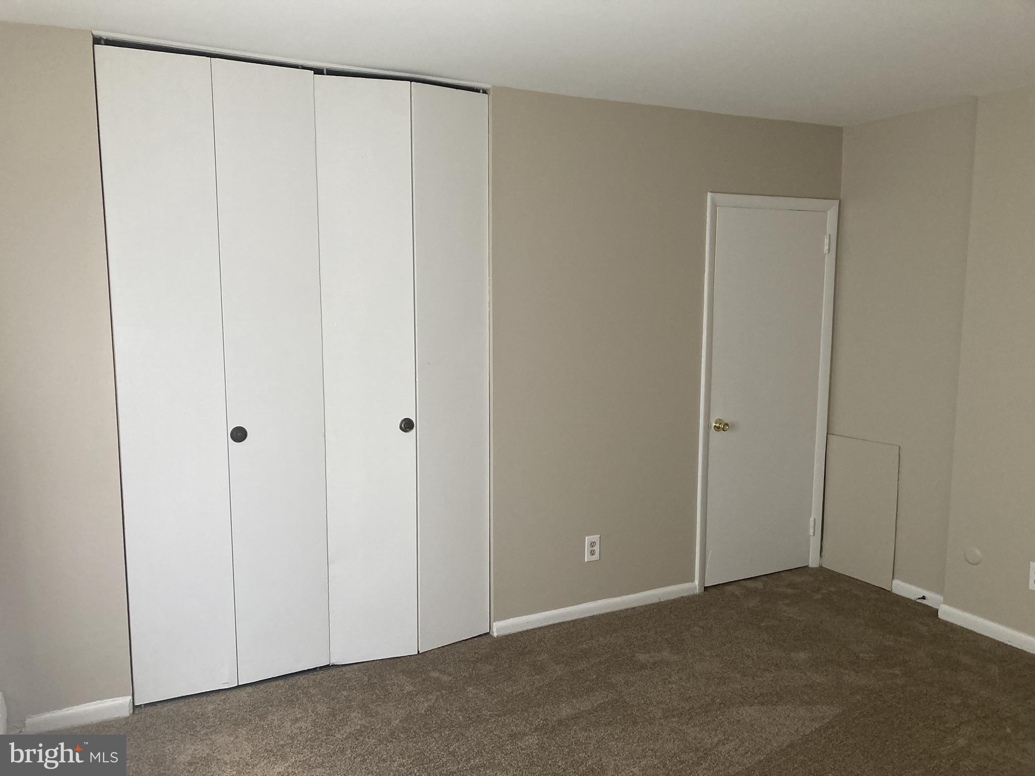 1600 Church Road, Unit A300 Wyncote, PA 19095 - Photo 15 of 16 Cozy room with neutral tones.