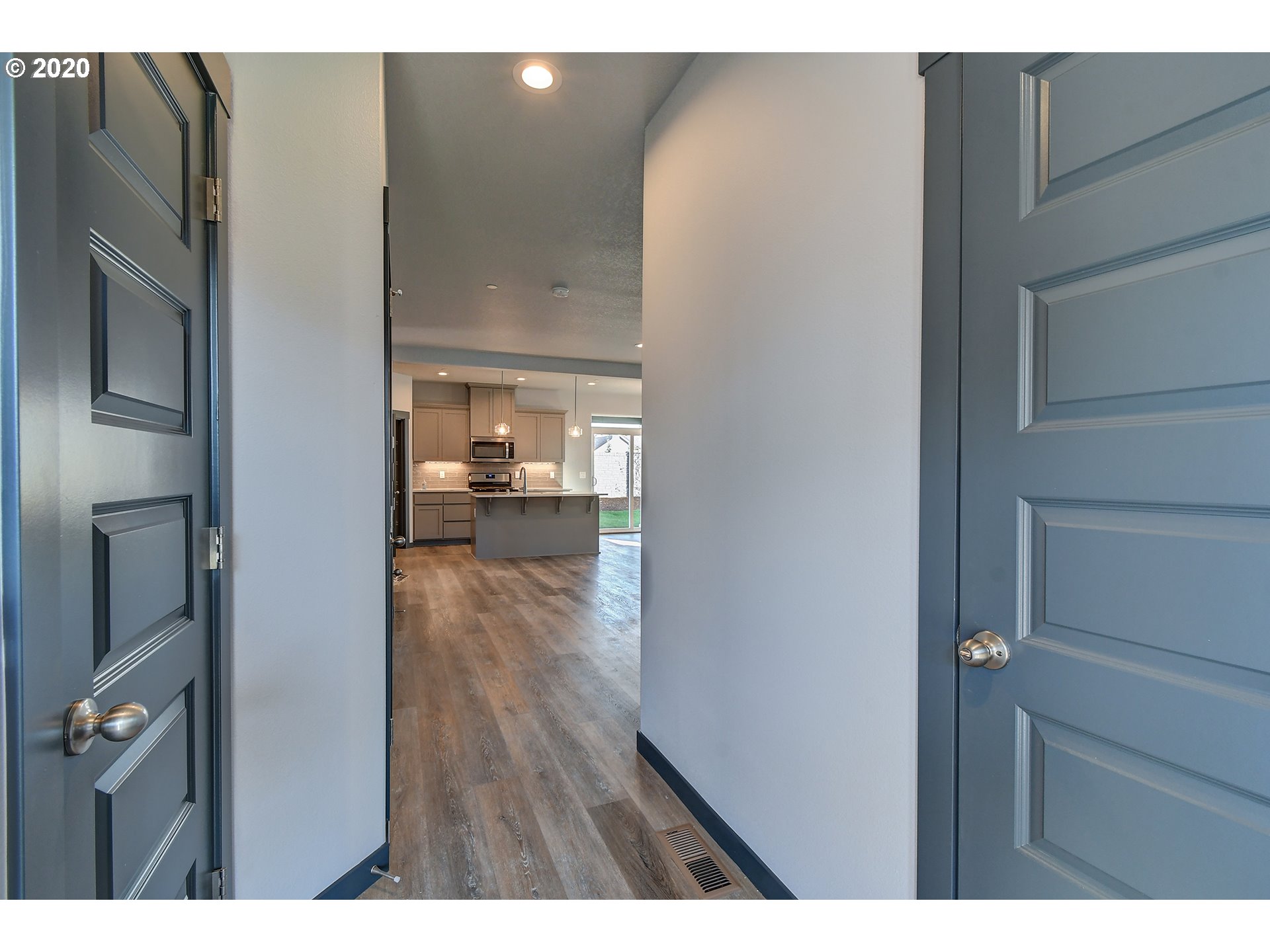 64 South 39th Drive Ridgefield, WA 98642 - Photo 2 of 17