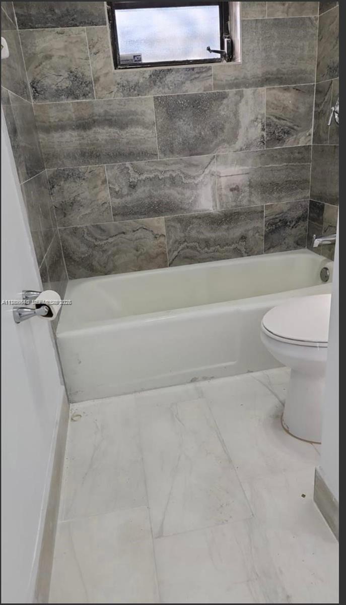 3816 Southwest 68th Way, Unit 14F Miramar, FL 33023 - Photo 11 of 14