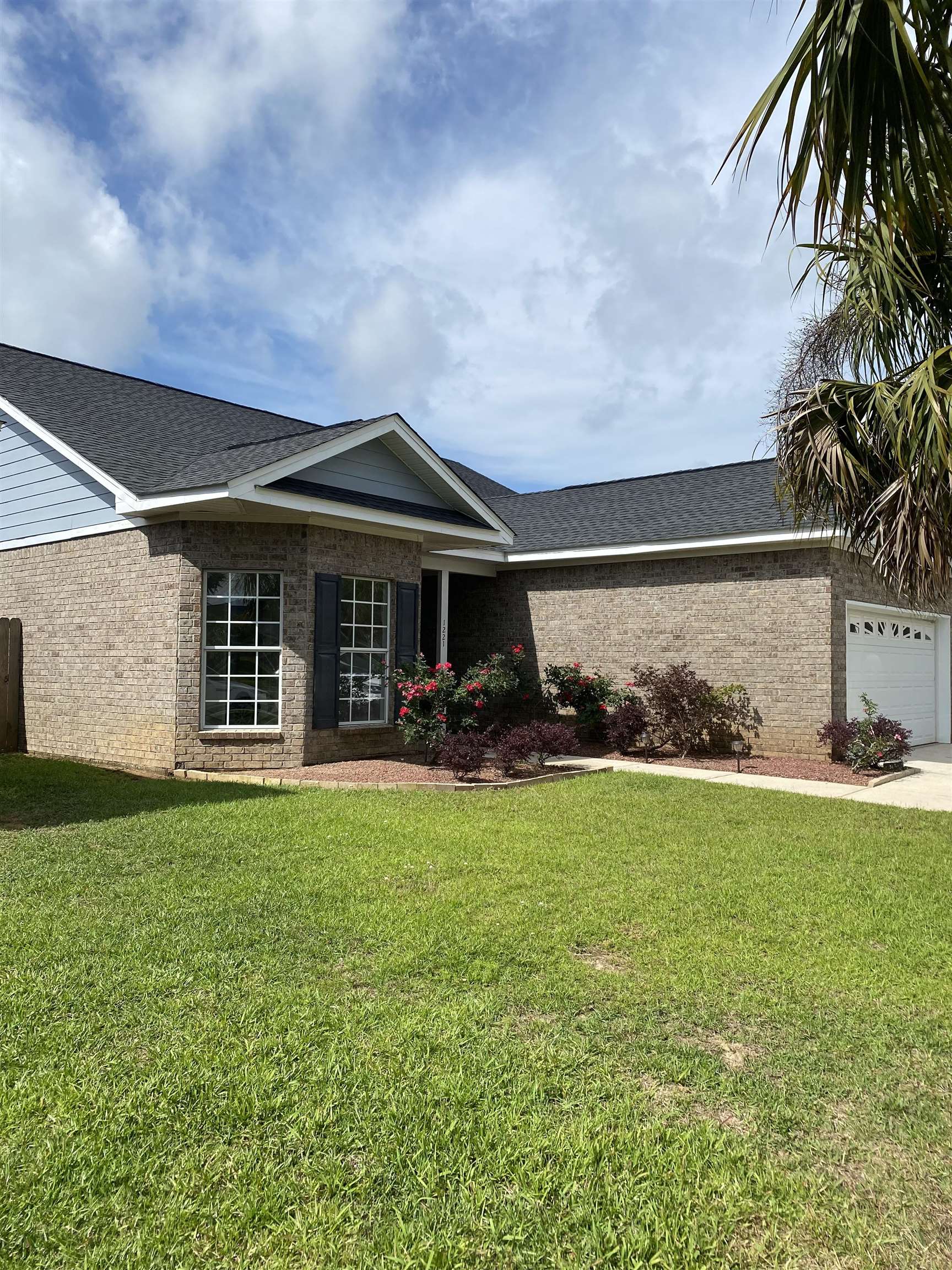 1221 Sloane Cove Foley, AL 36535 - Photo 2 of 19