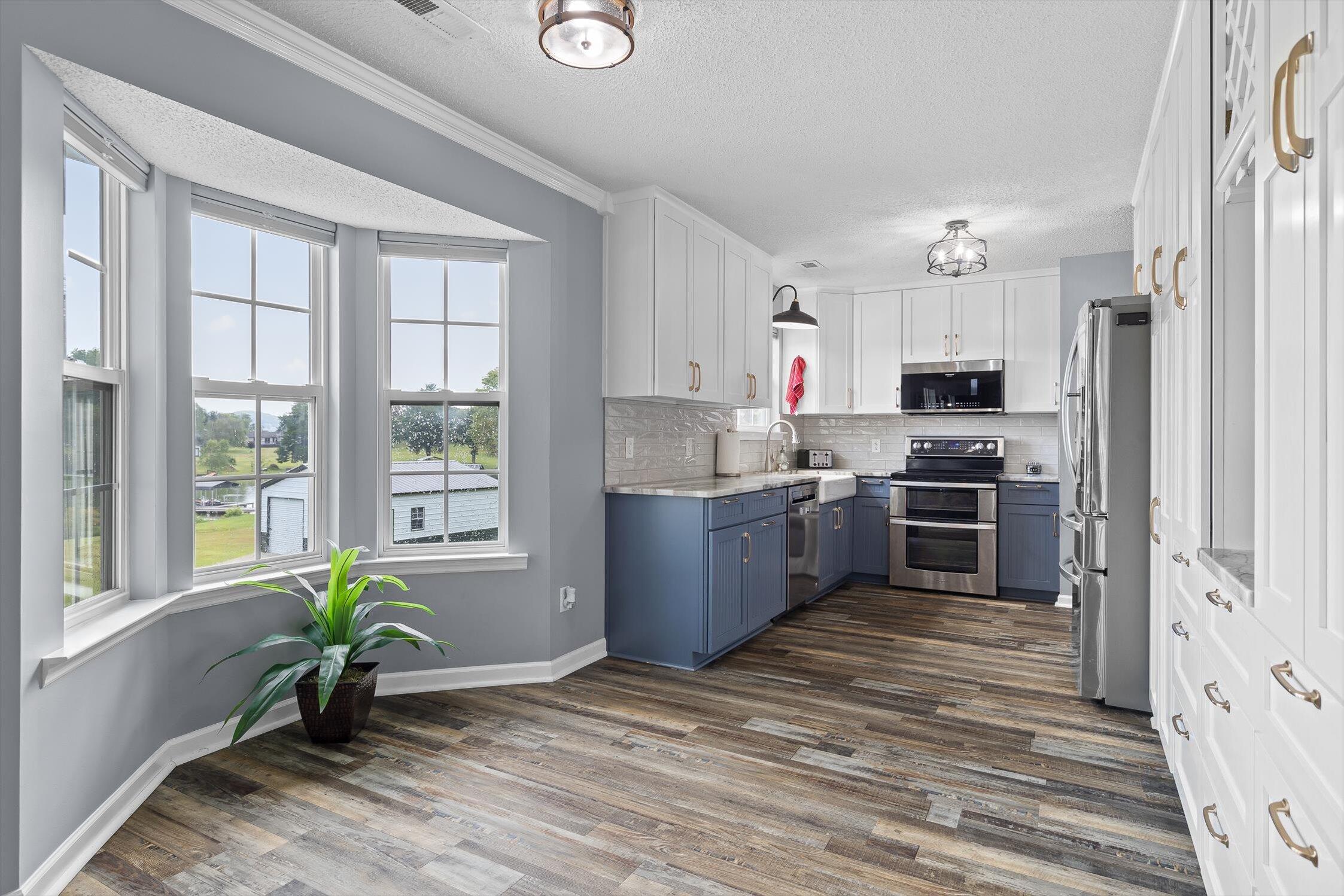 2727 Thicket Road Soddy Daisy, TN 37379 - Photo 18 of 90 76-Thicket-16