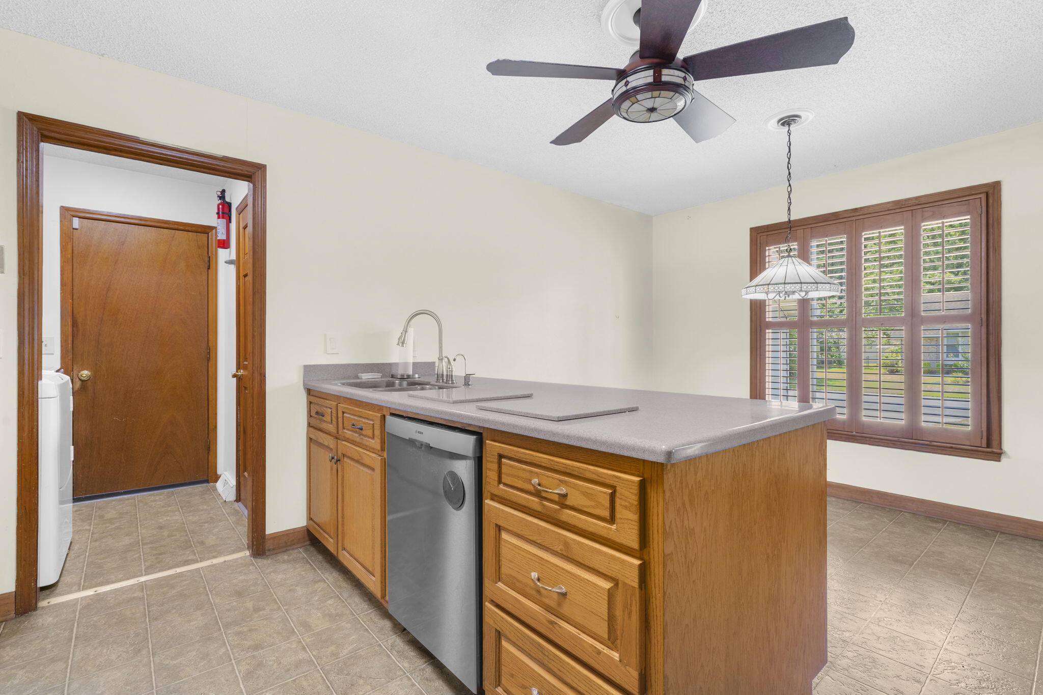 108 Main Ridge Boulevard Goose Creek, SC 29445 - Photo 9 of 49 8-web-or-mls-DSC02542