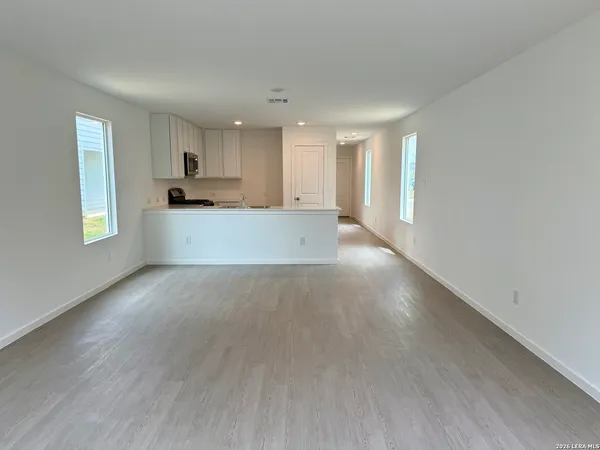 $1,499 | 3024 Carnelian Trail, San Antonio, TX 78264