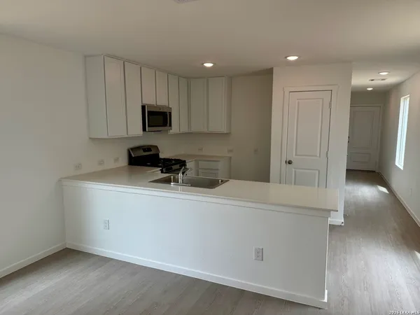 $1,499 | 3024 Carnelian Trail, San Antonio, TX 78264