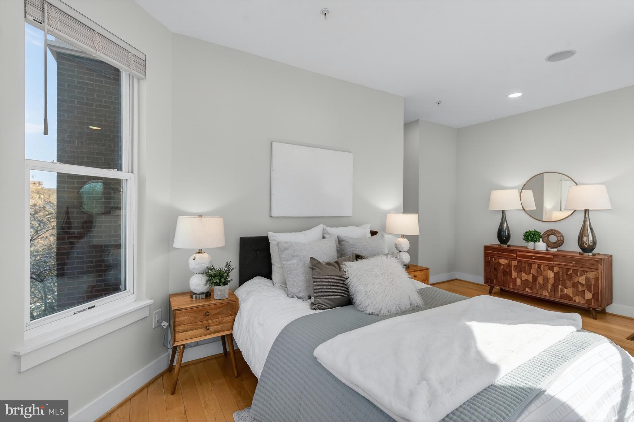 751 P Street Northwest, Unit 2 Washington, DC 20001 - Photo 21 of 39 Primary Bedroom