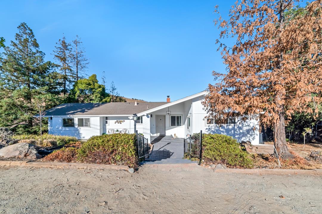 100 Hillcroft Way, Walnut Creek, CA 94597 Compass