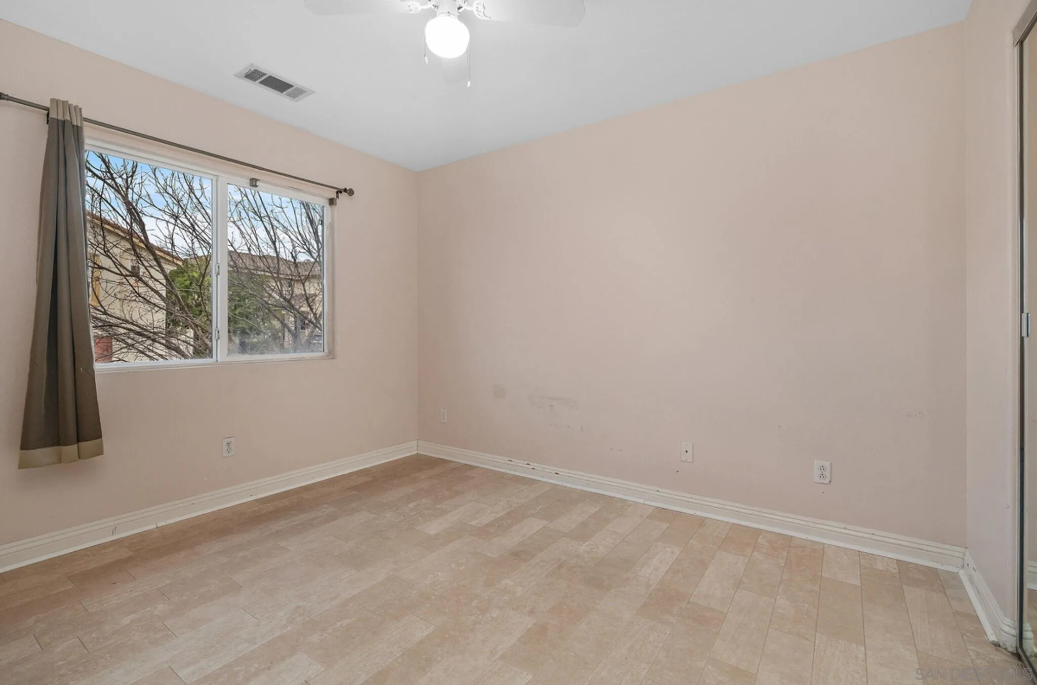 2269 Pointe Parkway Spring Valley, CA 91978 - Photo 18 of 35 an empty room with a window