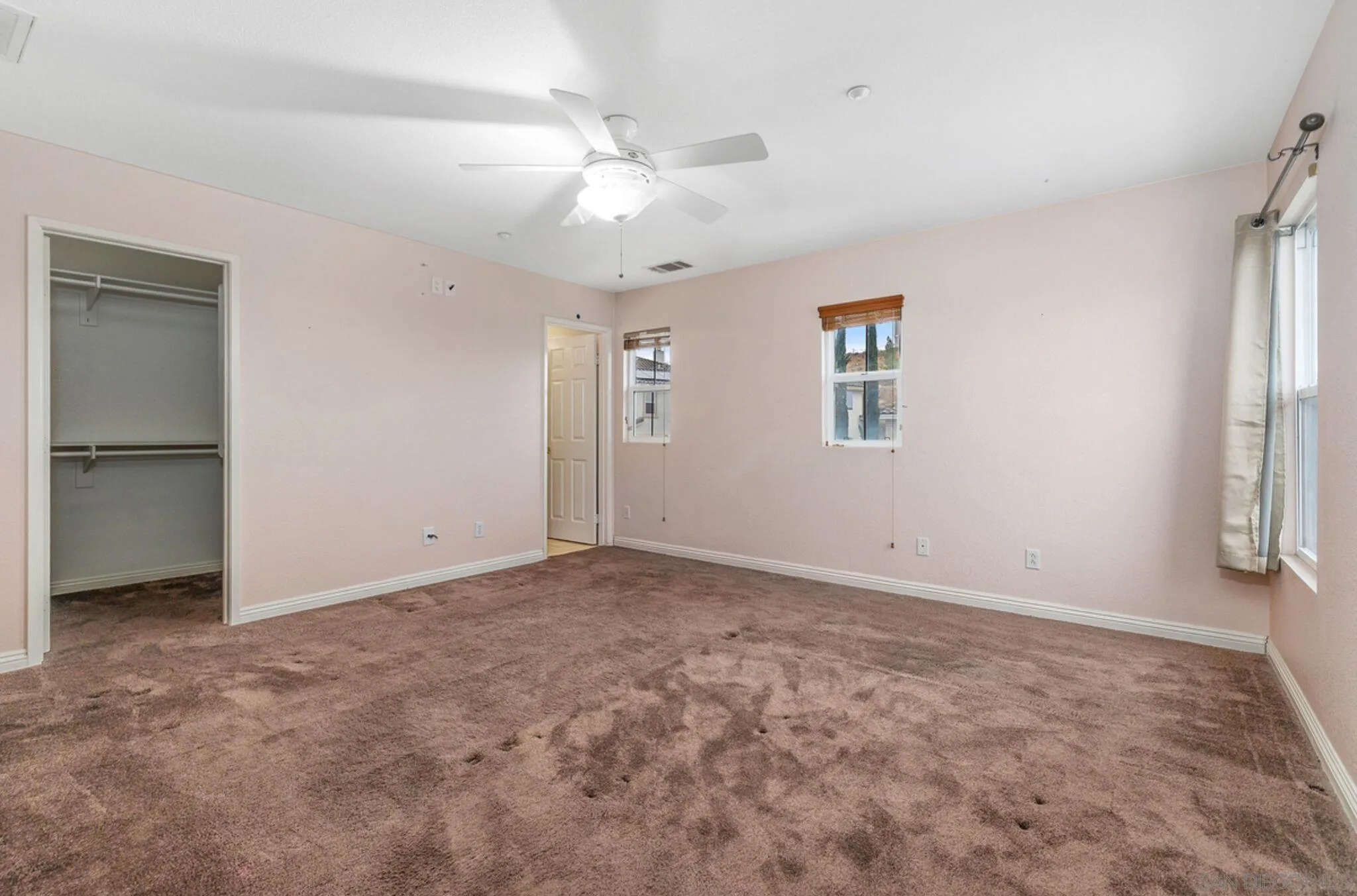 2269 Pointe Parkway Spring Valley, CA 91978 - Photo 20 of 35 a view of an empty room with a window