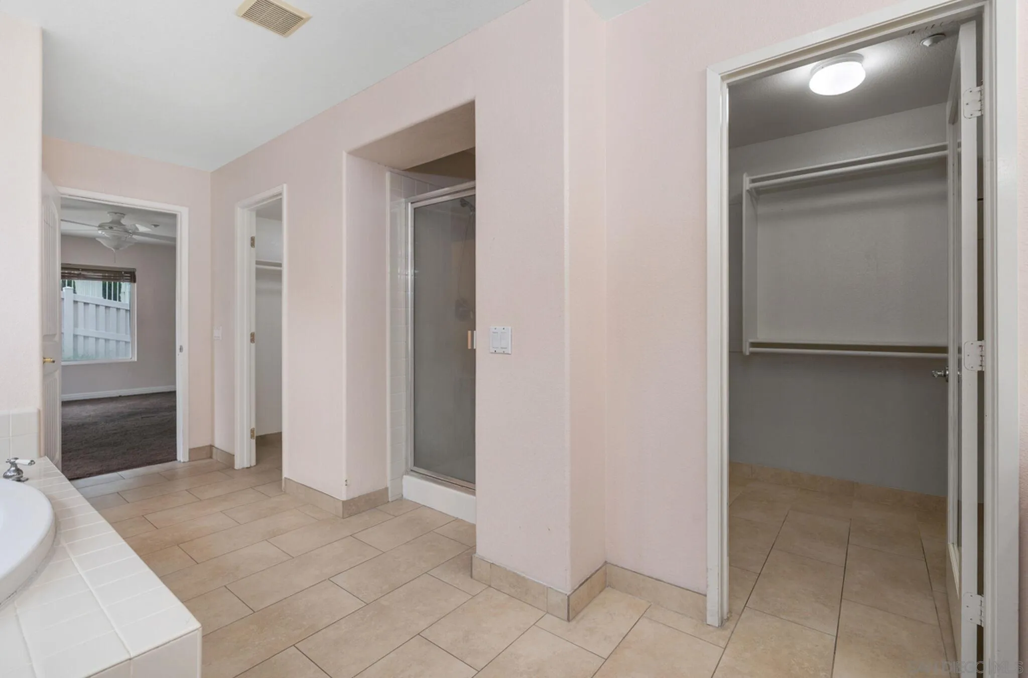 2269 Pointe Parkway Spring Valley, CA 91978 - Photo 26 of 35 a view of an empty room with closet and a bathroom