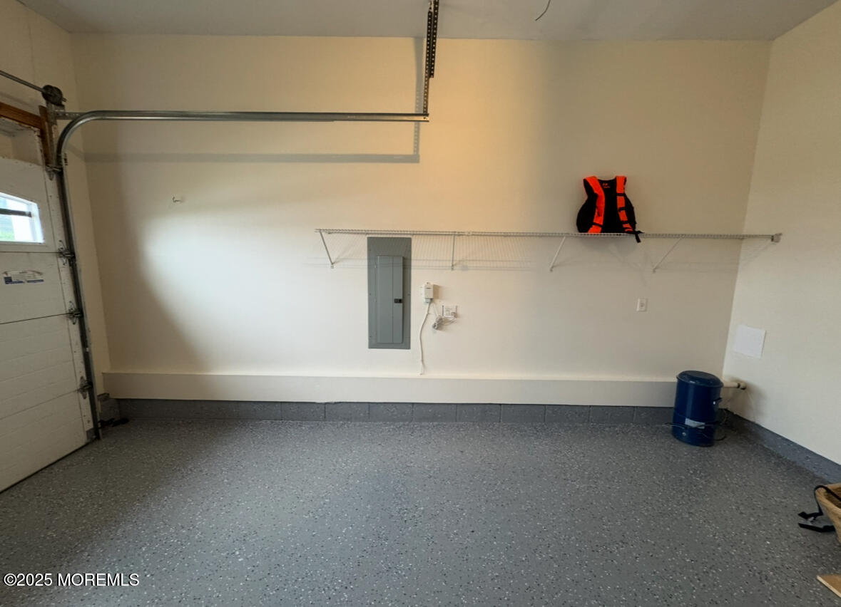 8 Ave Of Two Rivers Rumson, NJ 07760 - Photo 26 of 27 garage