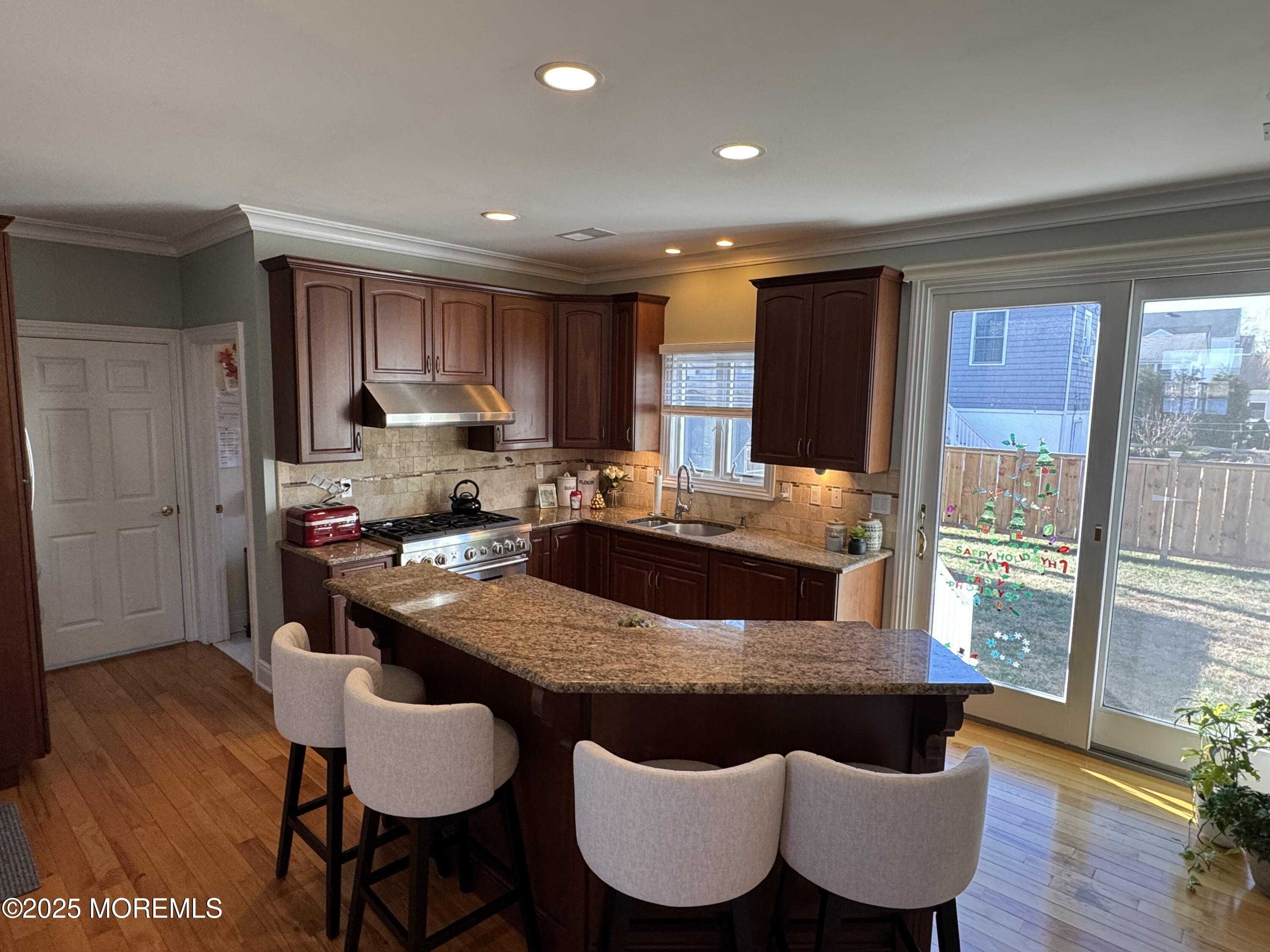 8 Ave Of Two Rivers Rumson, NJ 07760 - Photo 9 of 27 Kitchen