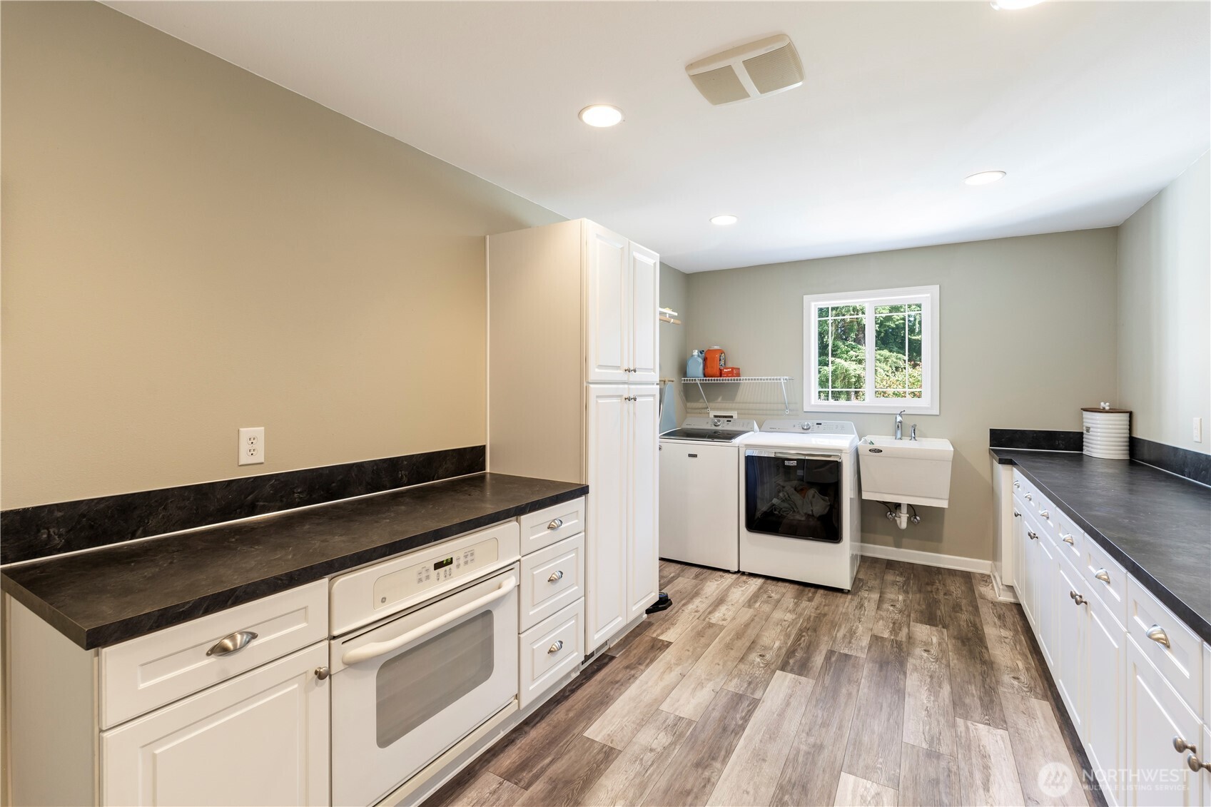 16915 Eugene Street Southwest Rochester, WA 98579 - Photo 15 of 38