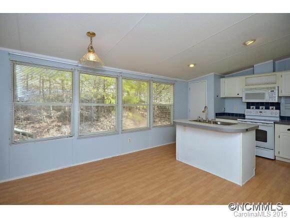 112 Pennant Road Leicester, NC 28748 - Photo 3 of 11 Gallery Image 3
