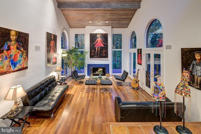 $2,750,000 | 6732 Selkirk Drive, Bethesda, MD 20817