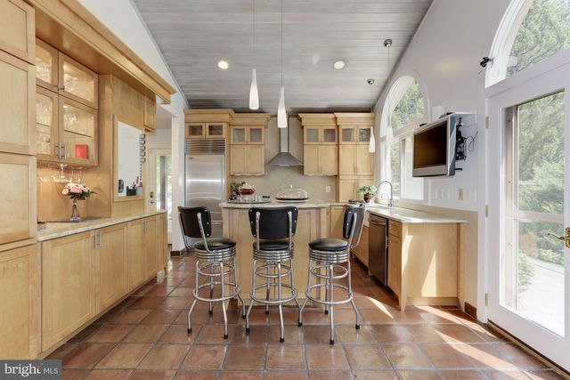 $2,750,000 | 6732 Selkirk Drive, Bethesda, MD 20817