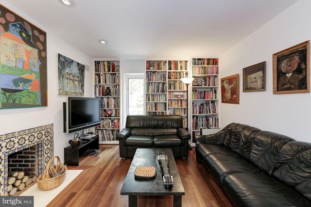 $2,750,000 | 6732 Selkirk Drive, Bethesda, MD 20817