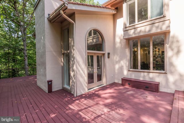 $2,750,000 | 6732 Selkirk Drive, Bethesda, MD 20817