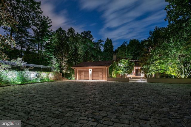 $2,750,000 | 6732 Selkirk Drive, Bethesda, MD 20817