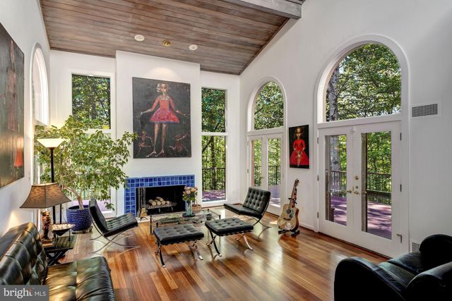 $2,750,000 | 6732 Selkirk Drive, Bethesda, MD 20817