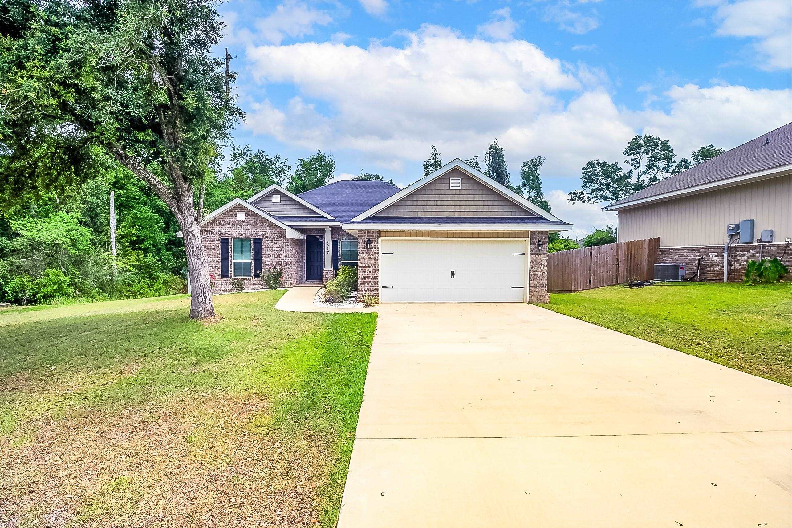 16157 Wishing Tree Court Foley, AL 36535 - Photo 4 of 29