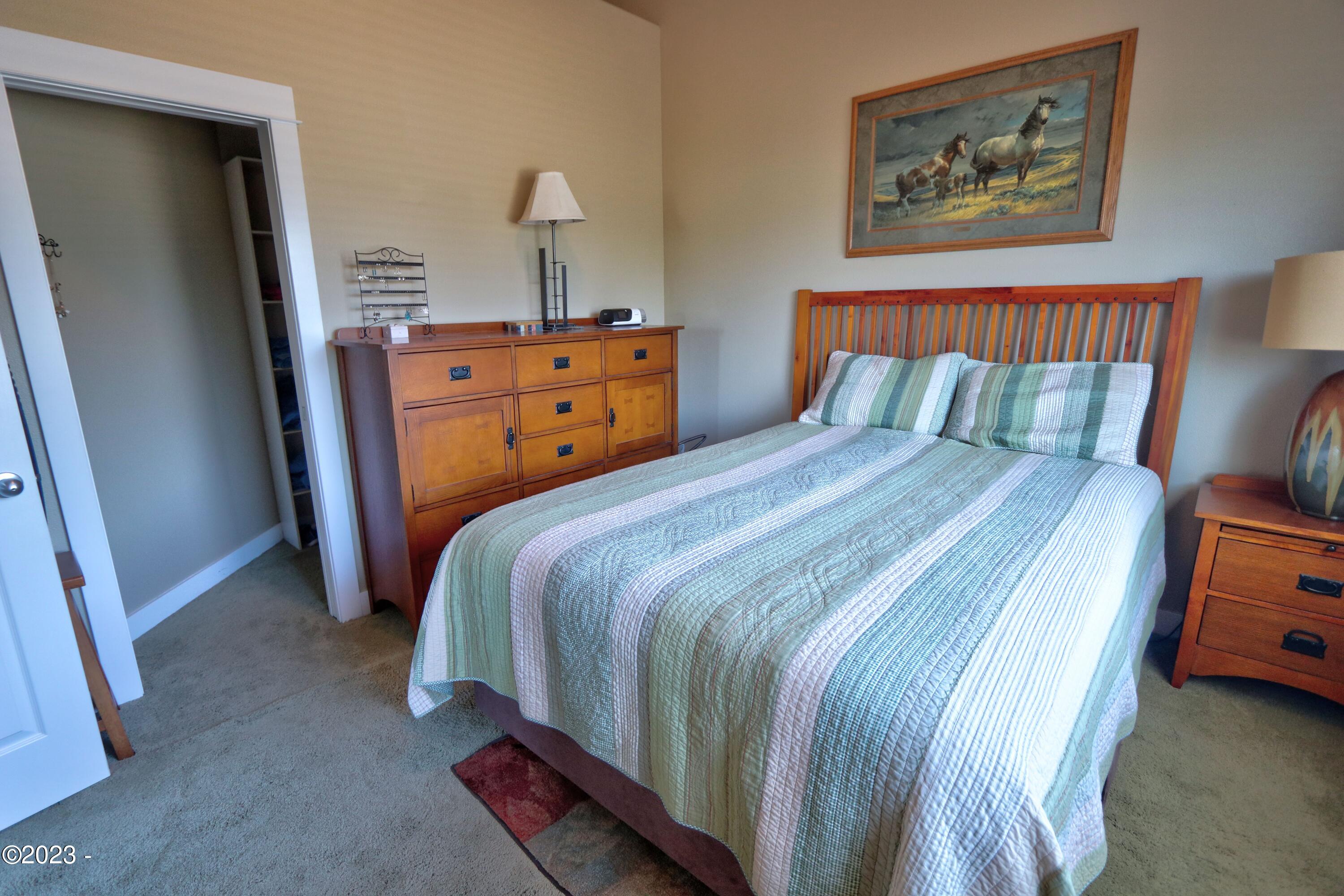 2910 Southwest Brant Street Newport, OR 97366 - Photo 18 of 33 primary