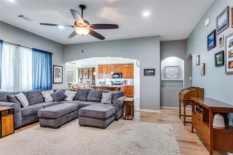 $339,900 | 9209 Hunters Court, White Settlement, TX 76108