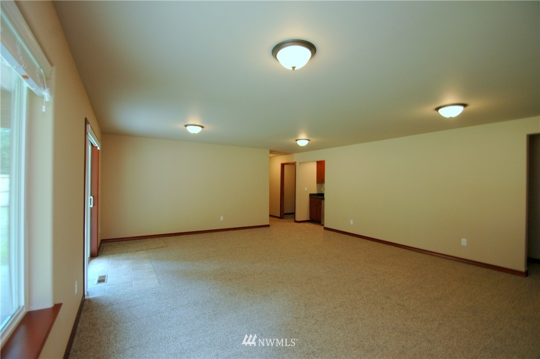 9200 Fox Ridge Lane Southeast Olympia, WA 98513 - Photo 15 of 21 Gallery Image 15