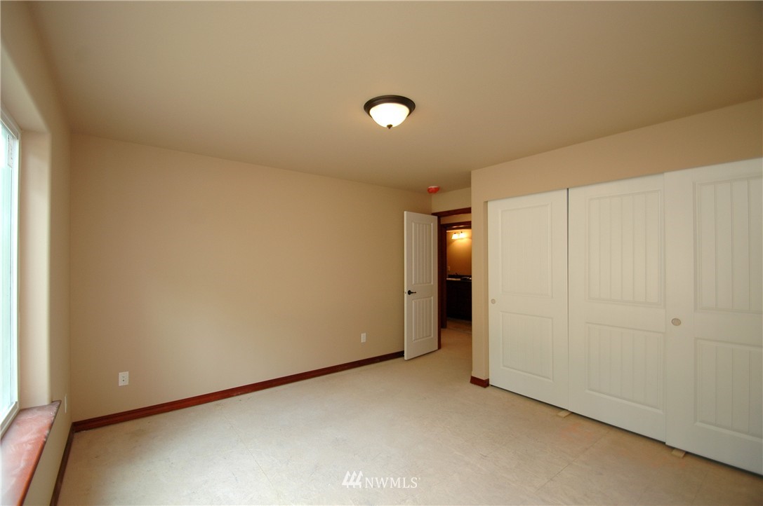 9200 Fox Ridge Lane Southeast Olympia, WA 98513 - Photo 17 of 21 Gallery Image 17